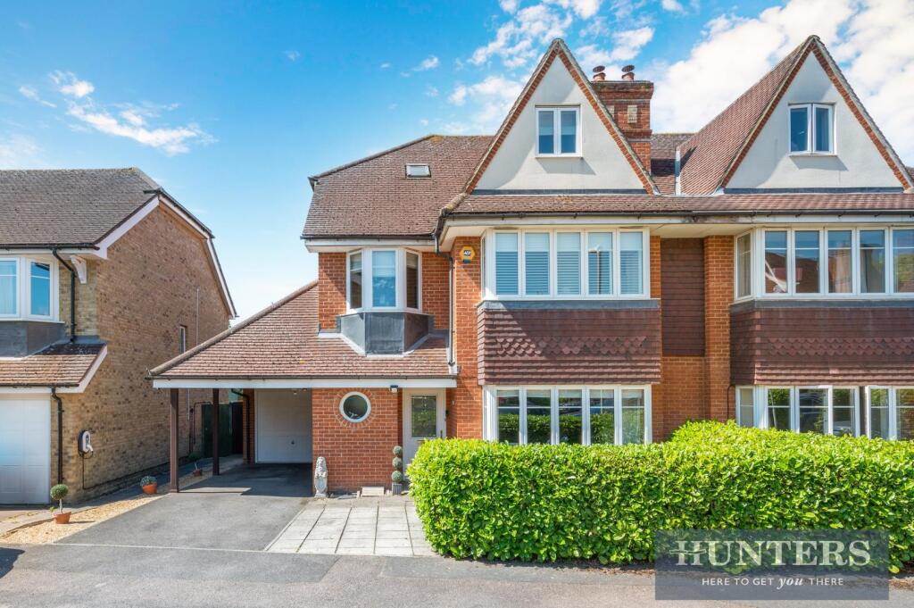 LOWER GREEN GARDENS,  (1).jpg