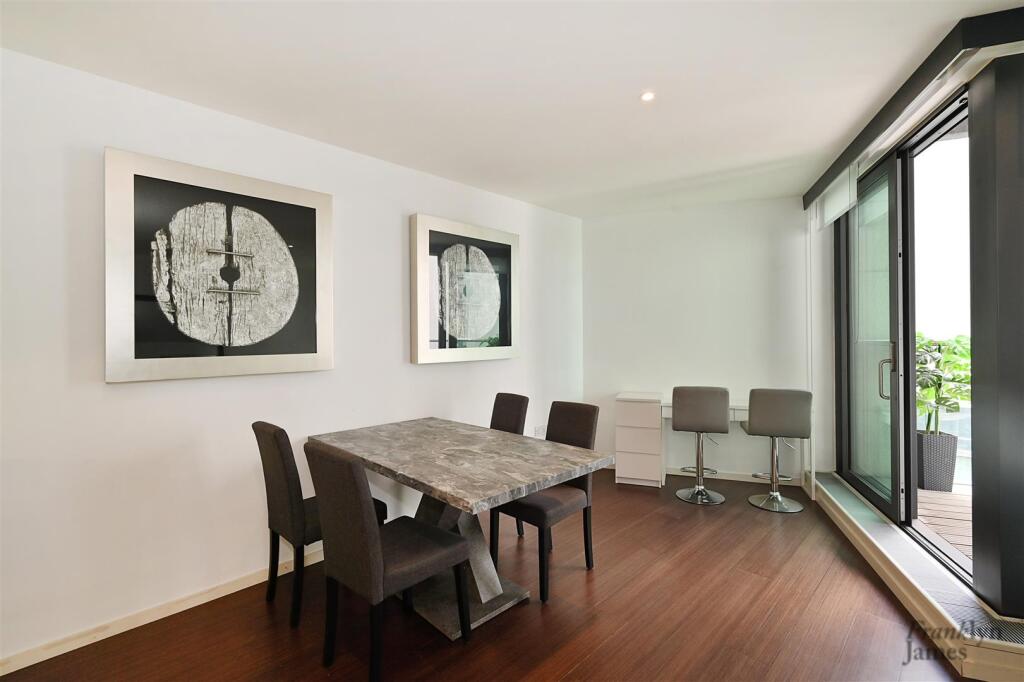 Baltimore-Wharf (2).JPG