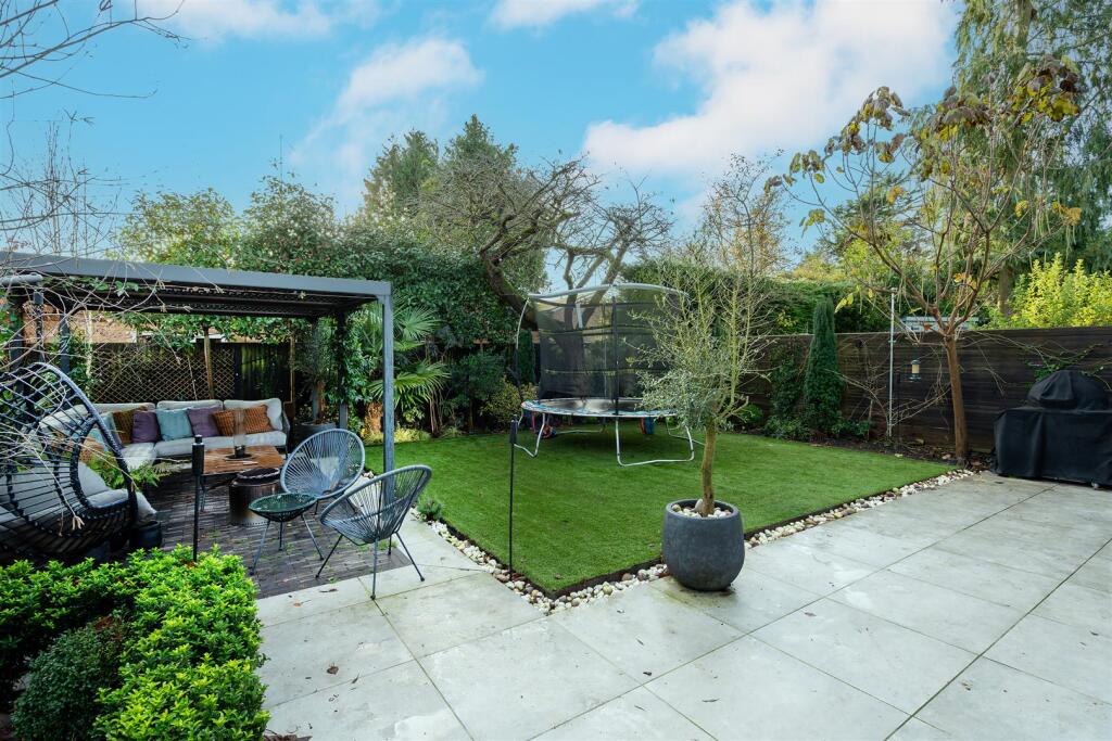 11c Douglas Road (1059 of 63).jpg