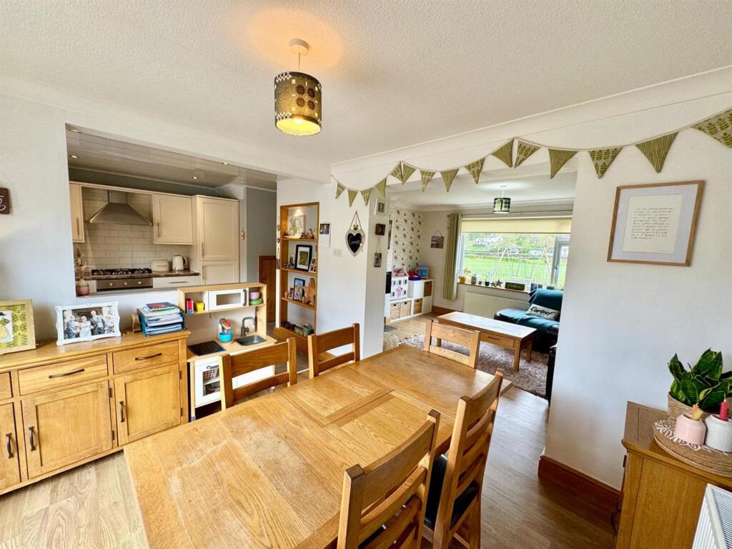 PHOTO-2025-04-16-10-13-58 (4).jpg