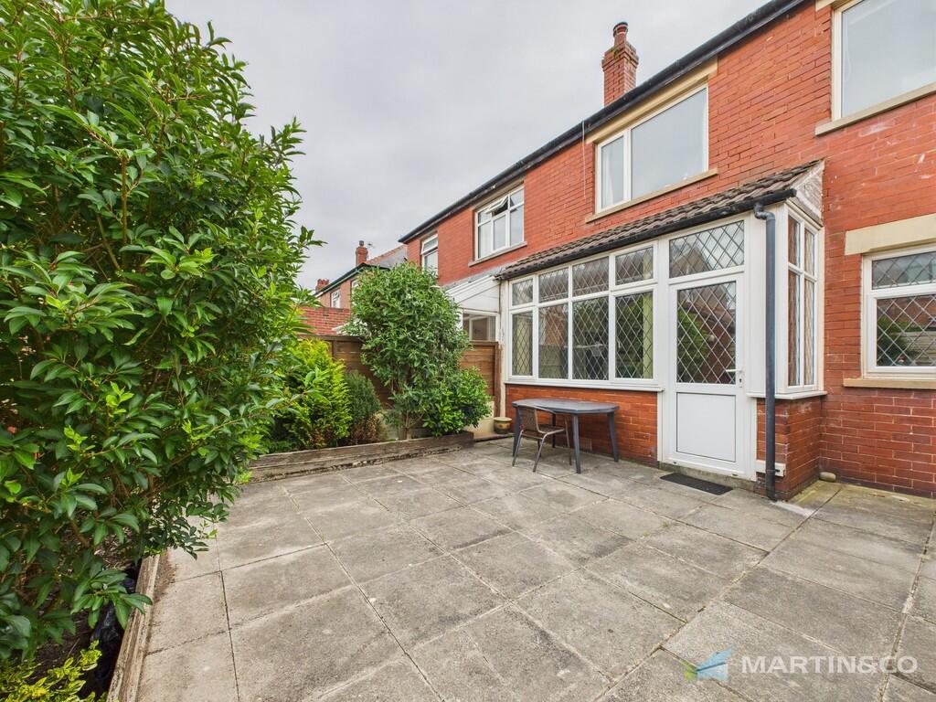 CAM02318G0-PR0475...