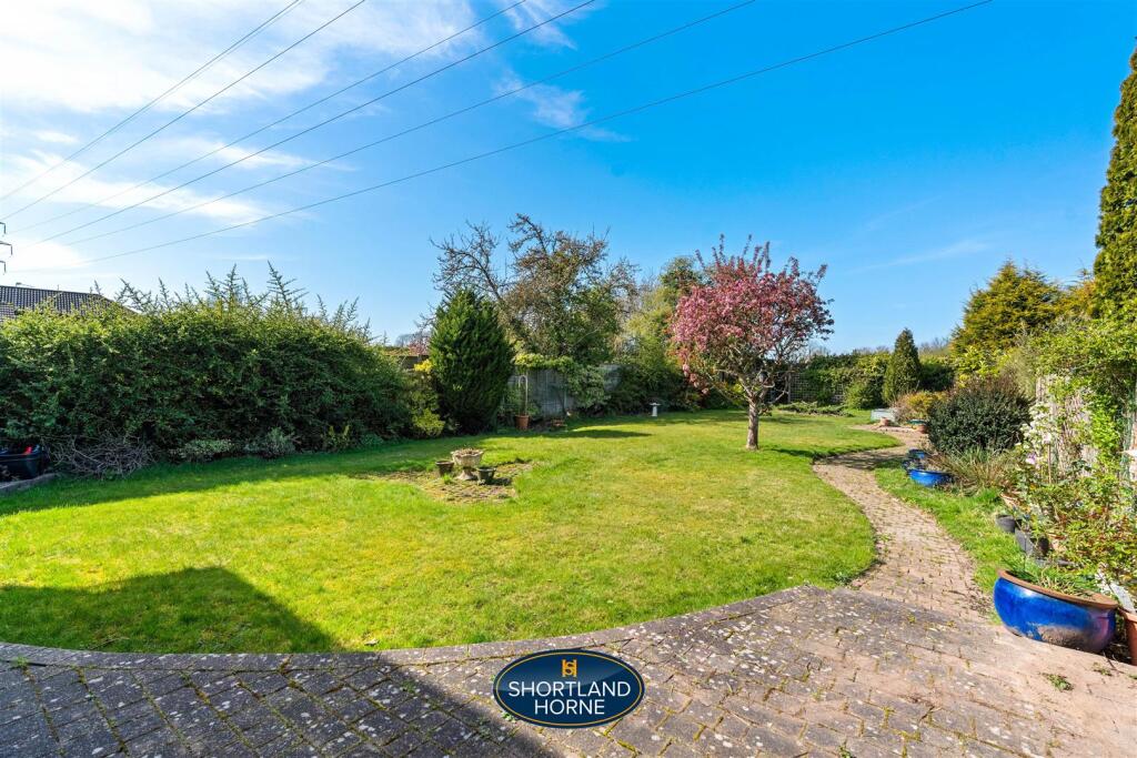 51 Magyar Crescent, Nuneaton WM (36 of 38).jpg