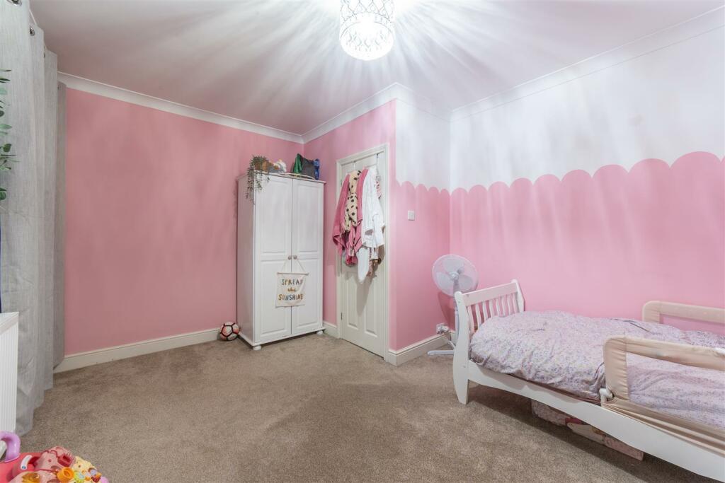 2 Wainfelin Avenue-4.jpg