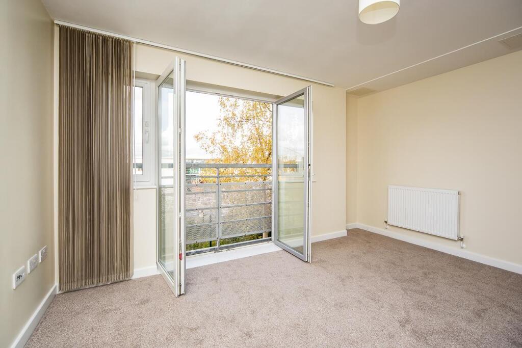 6, Hawker Place E17