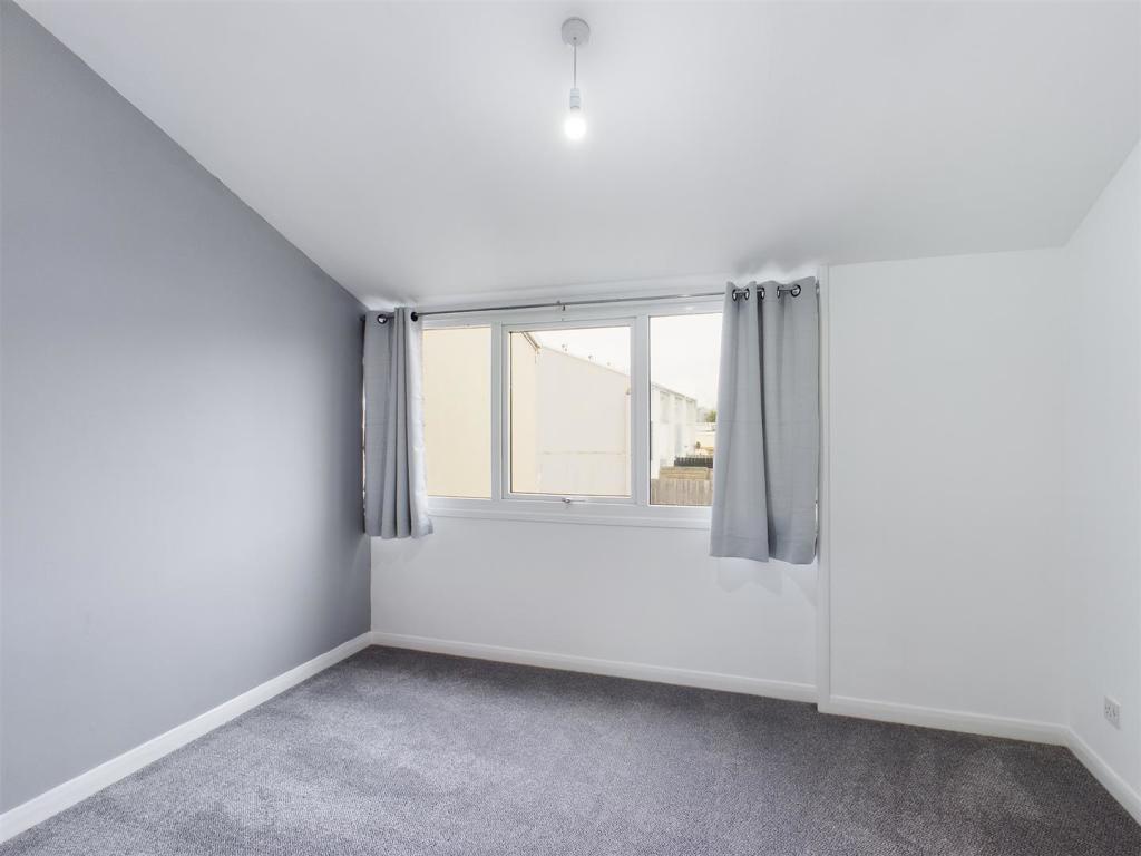 73 Dale Road Bedroom 2