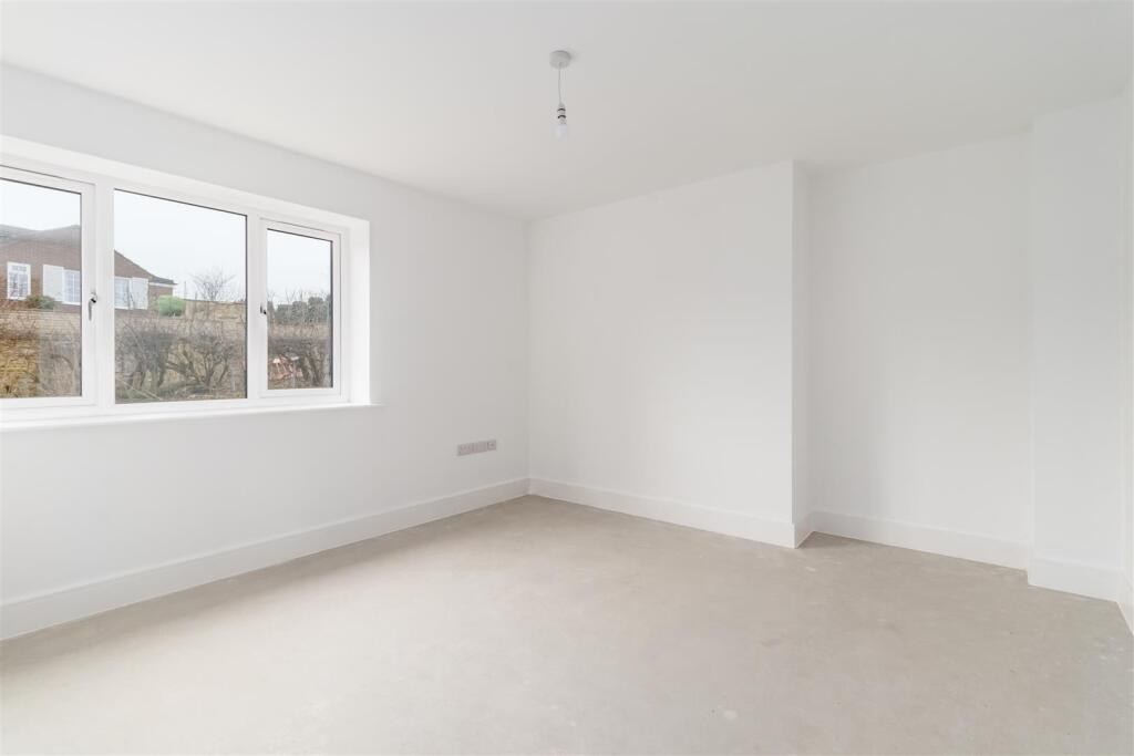 Ground Floor Office or Bedroom