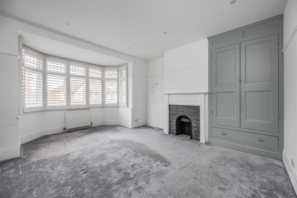 68 Kirby Road, Copnor-Small-PorticoMarketing-SoldB