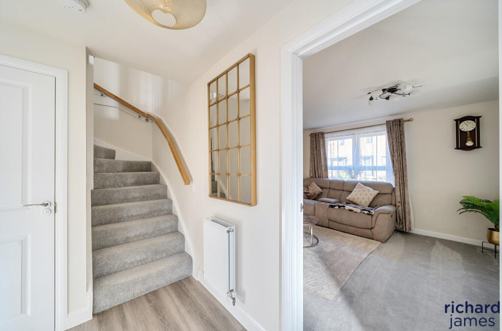 21e965479239419d94f3e2edf38c6c24