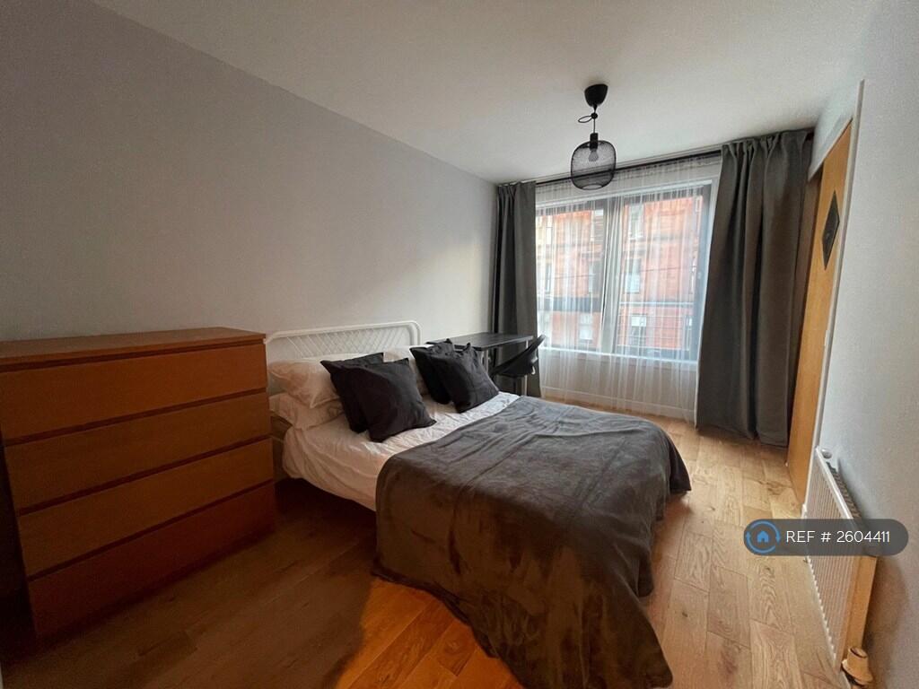Bedroom 1.1