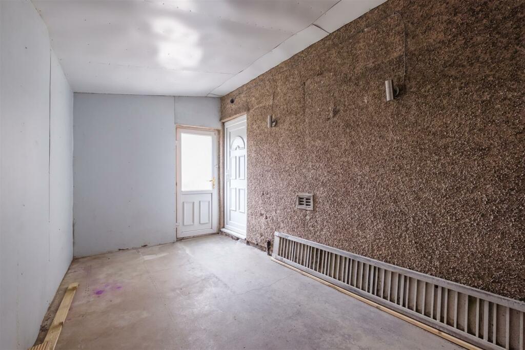 Garage/Storage Room