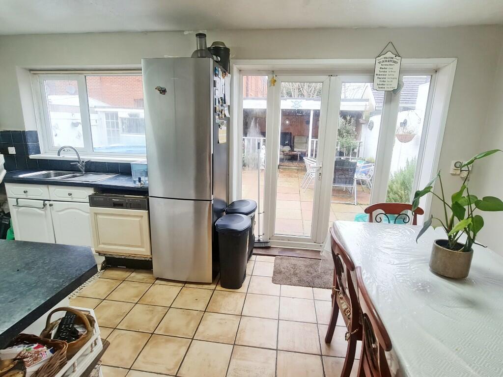 Kitchen Br'fst Room