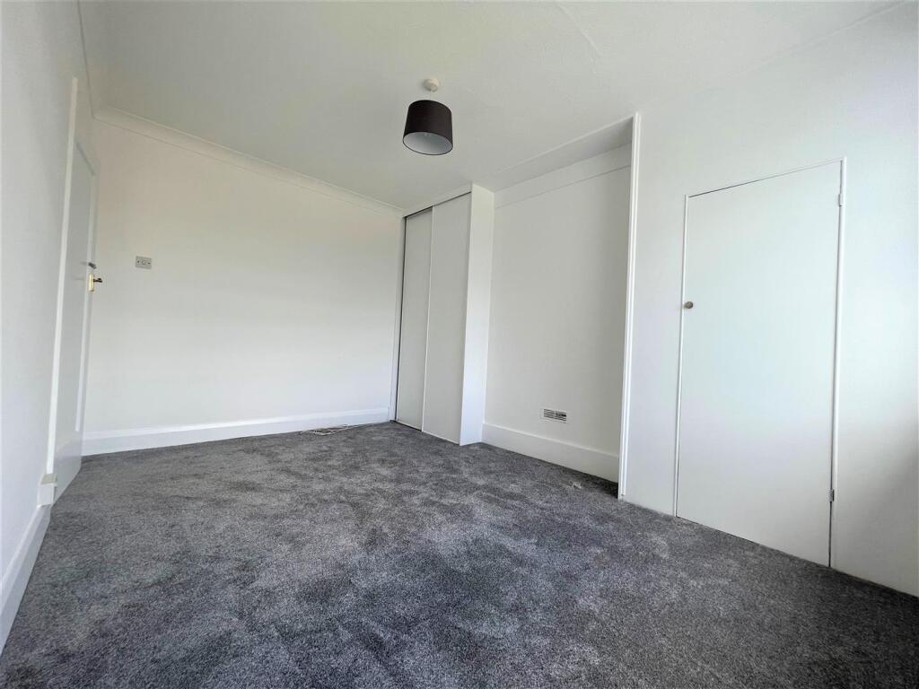 Bedroom.jpg