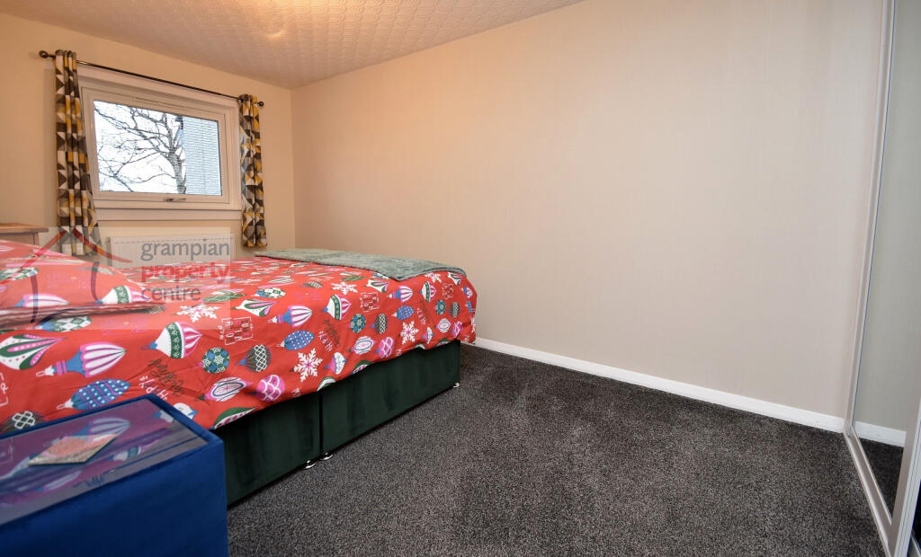 bed 1 3rd .JPG