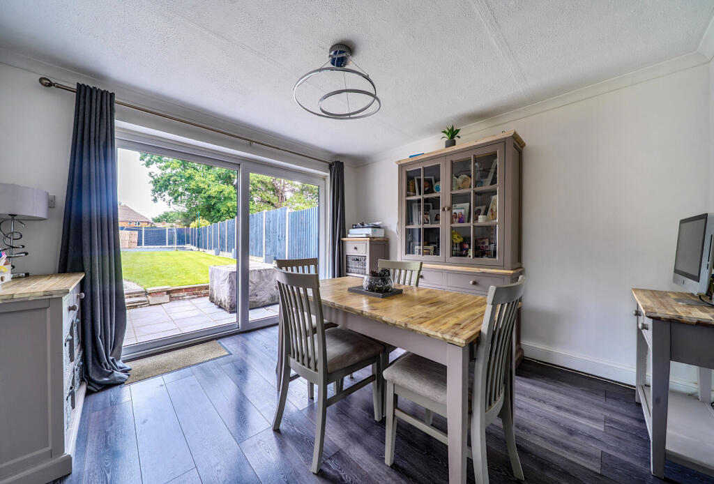 1328275-8-688a0c8...