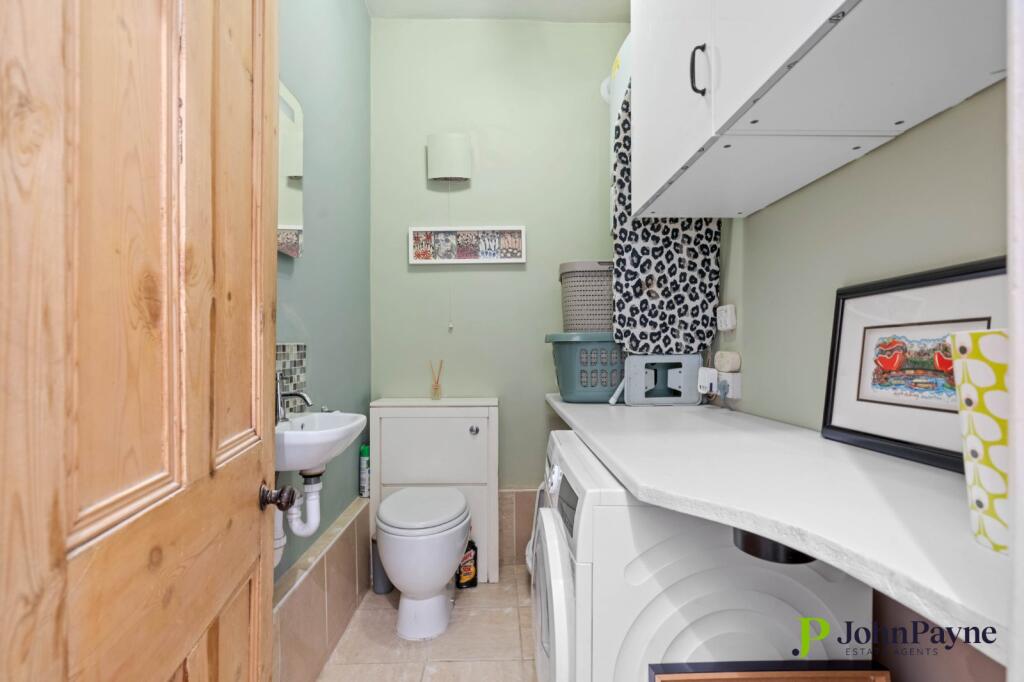 Utility/Cloakroom