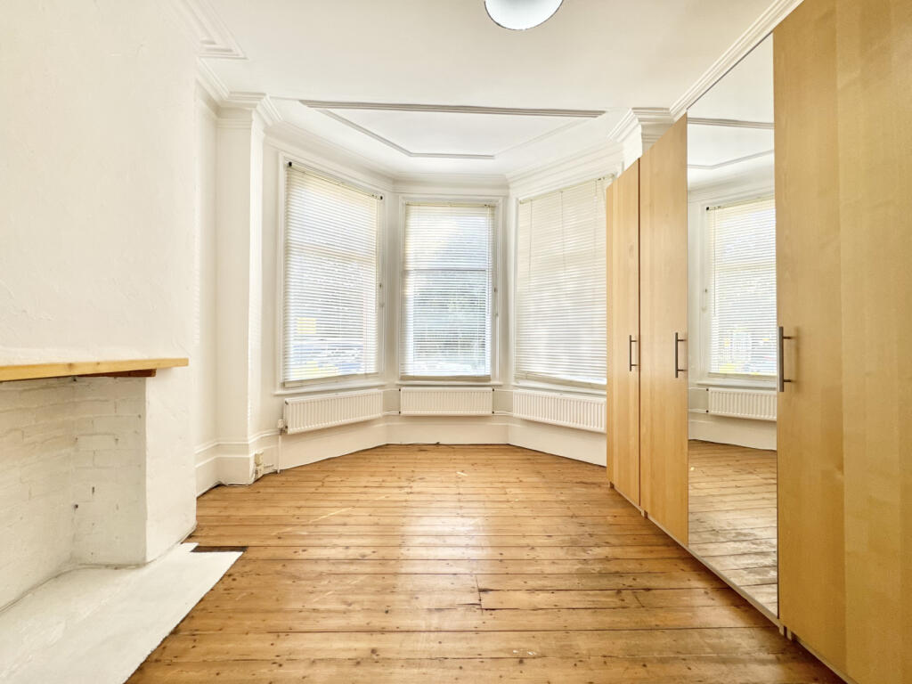 2 bedroom ground floor flat for rent