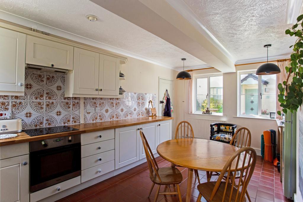 12 East Court Mews 304258  (8).jpg