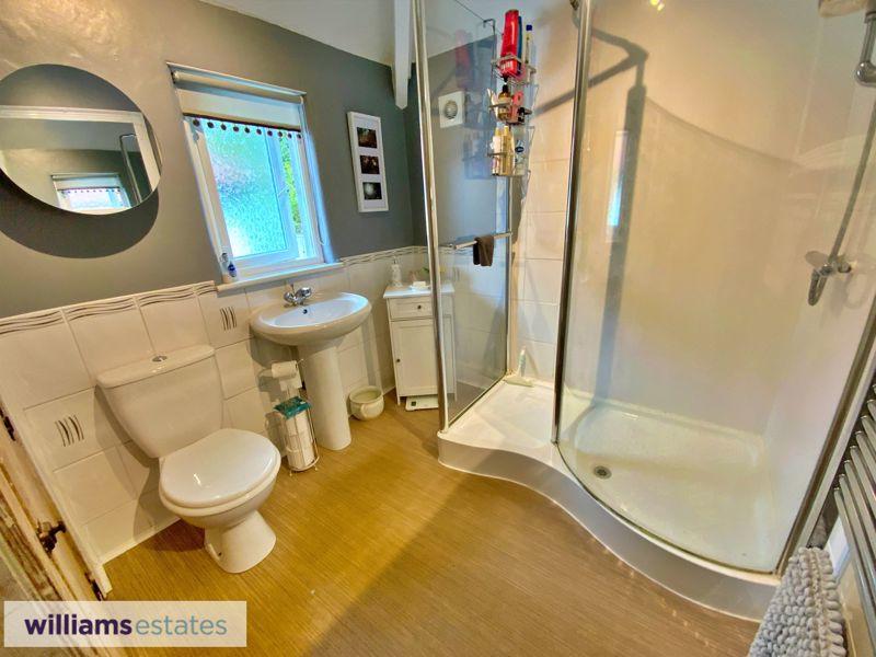 Shower Room/W.C