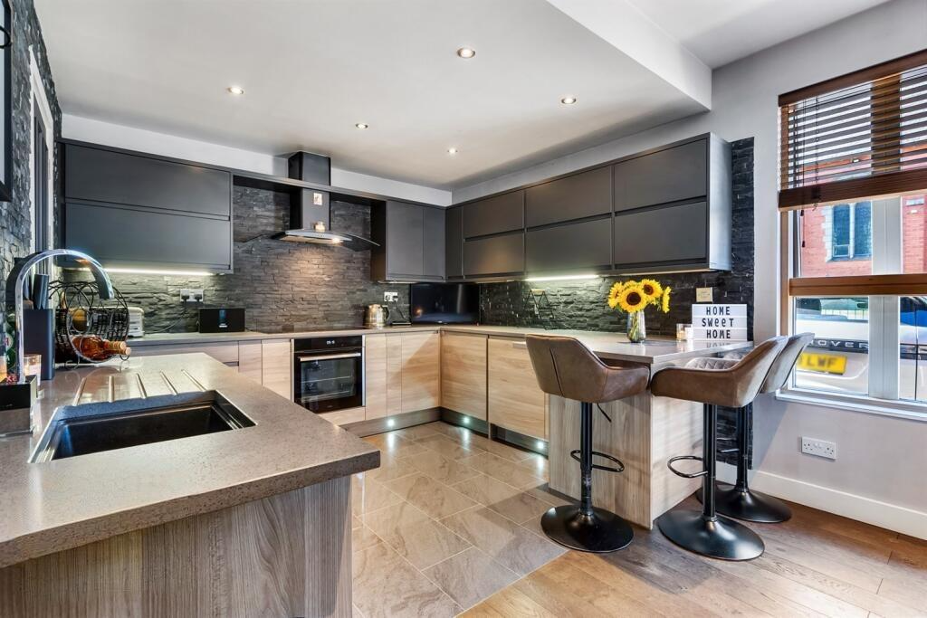 Apartment 1 Bank Place, Wilmslow 27/10/2025, 11...