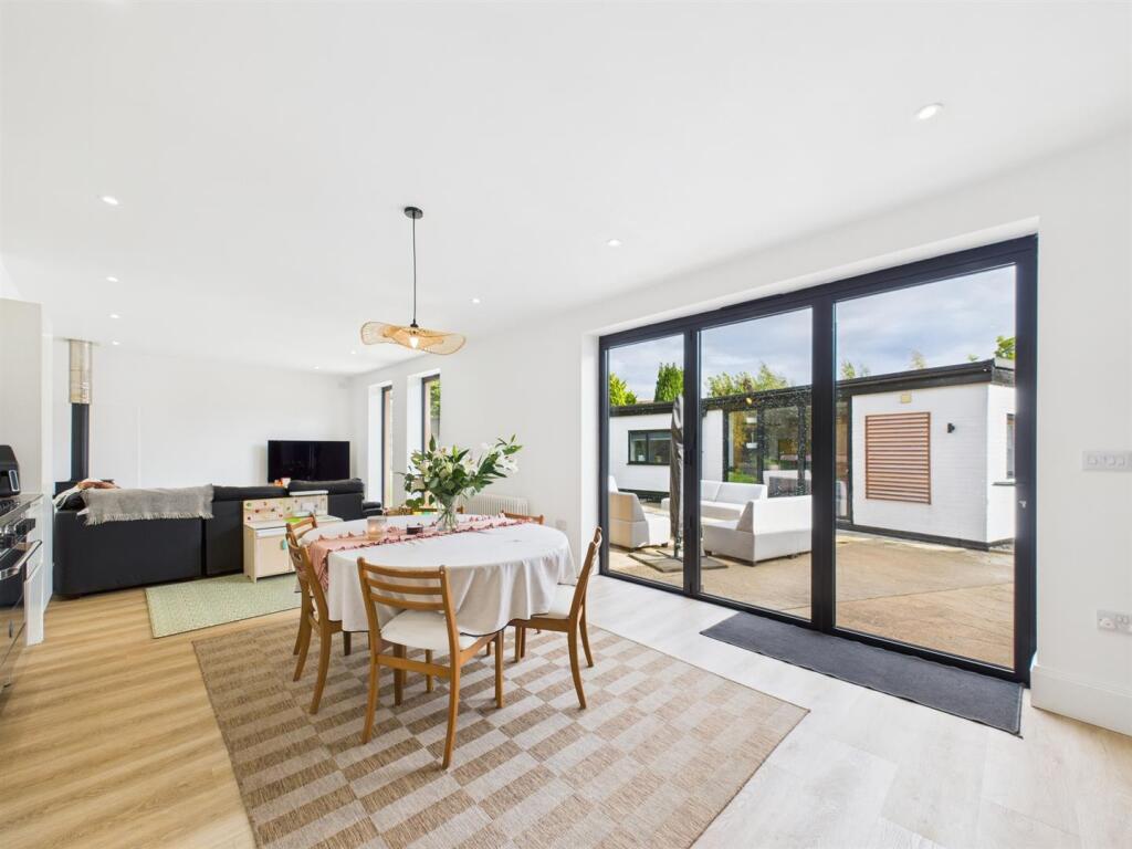 Open plan Kitchen/Dining room/Reception room