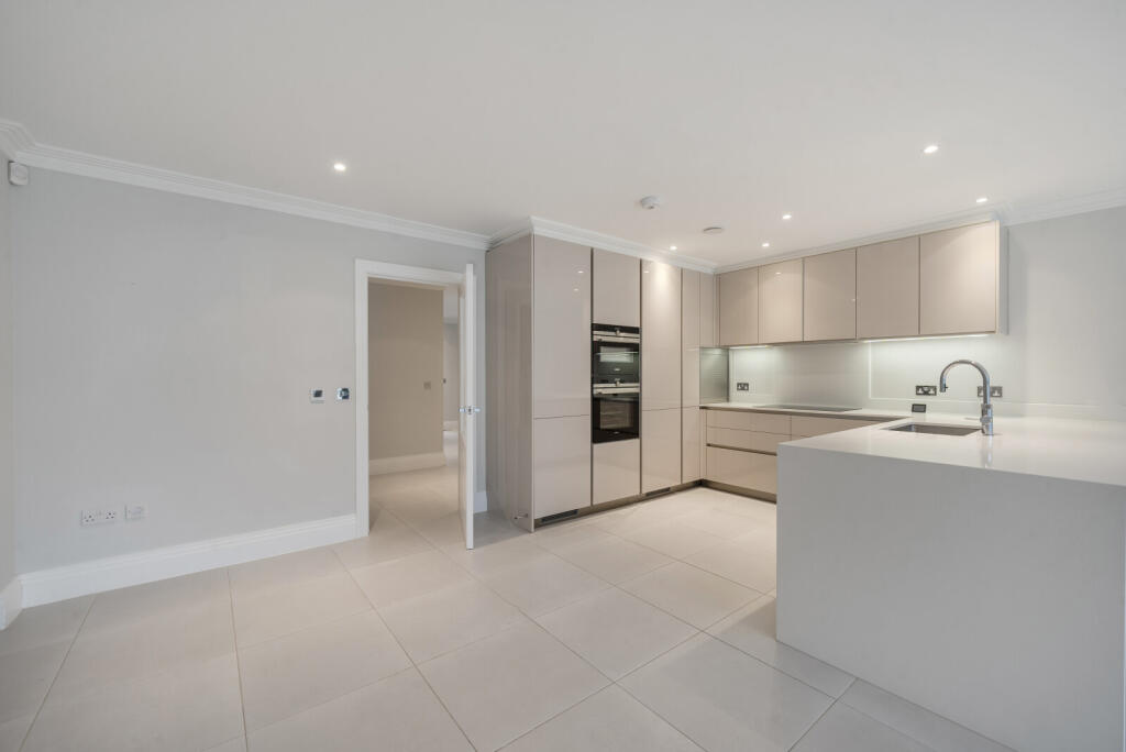 1303151-2-683ed47...