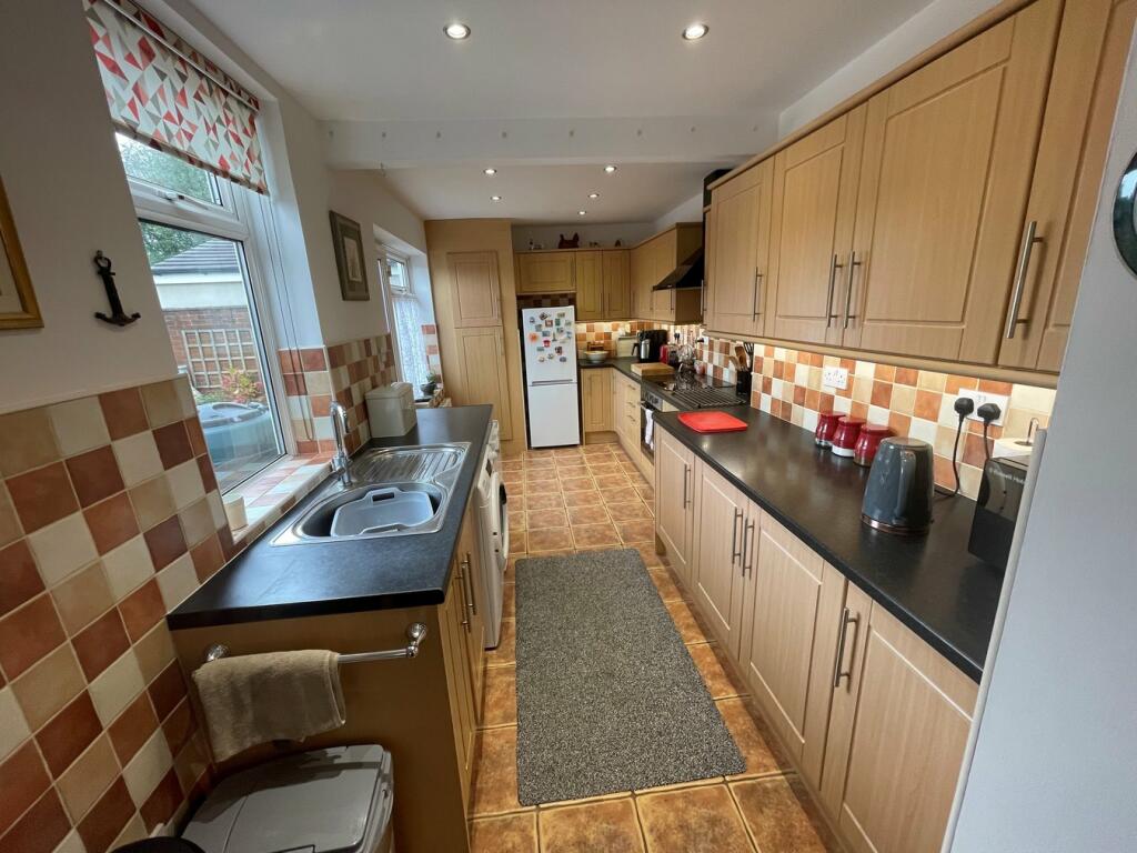 Fitted Kitchen