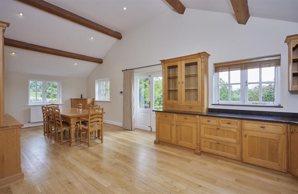 Woodend Farm 42.jpg
