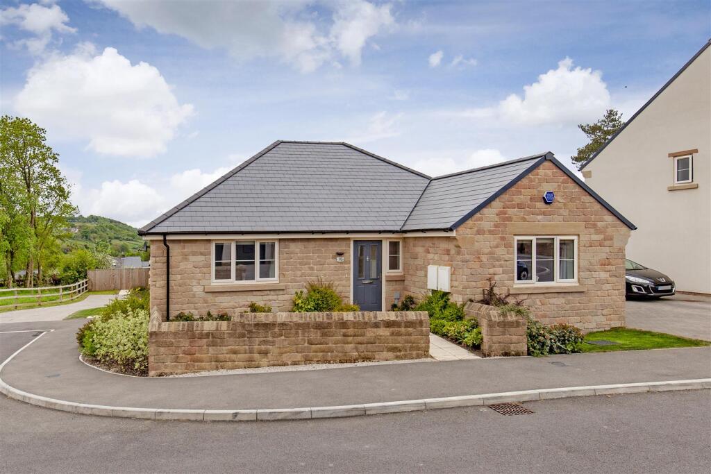 Front External-2.jpg