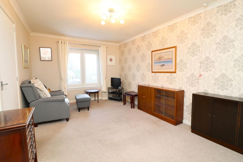 Cairndow Court, Glasgow, G44