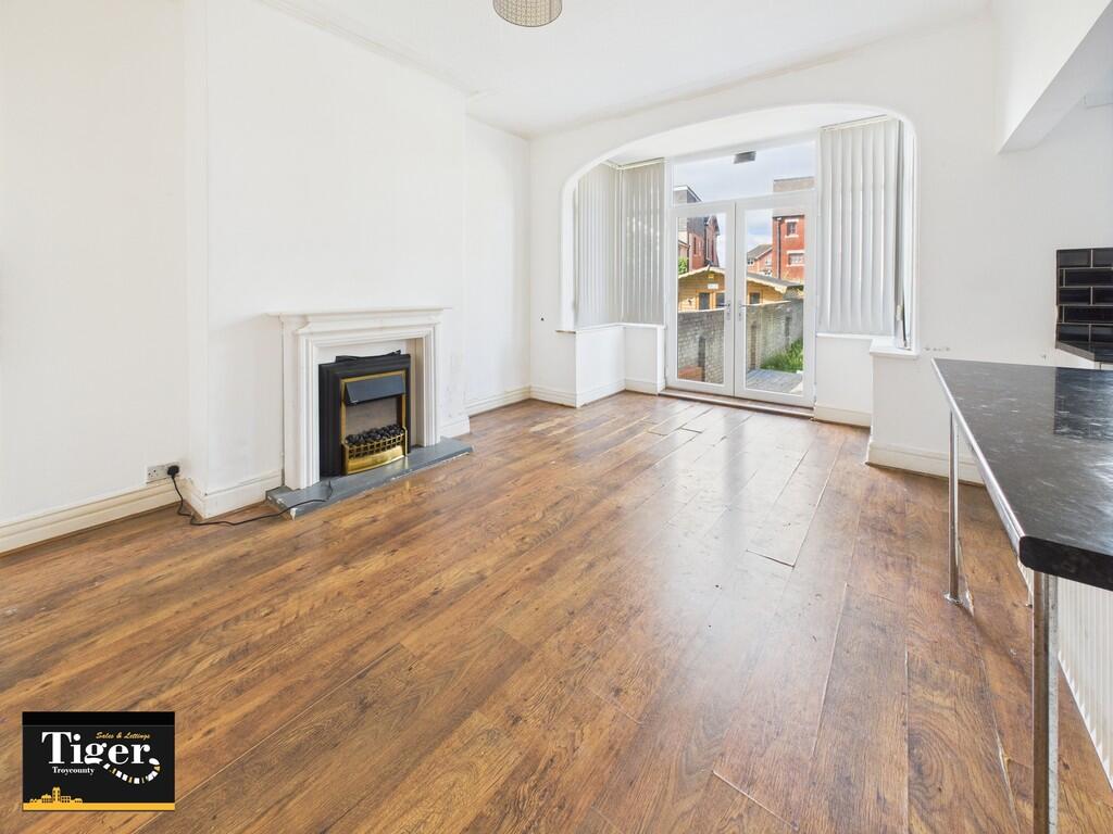 CAM03440G0-PR0339...