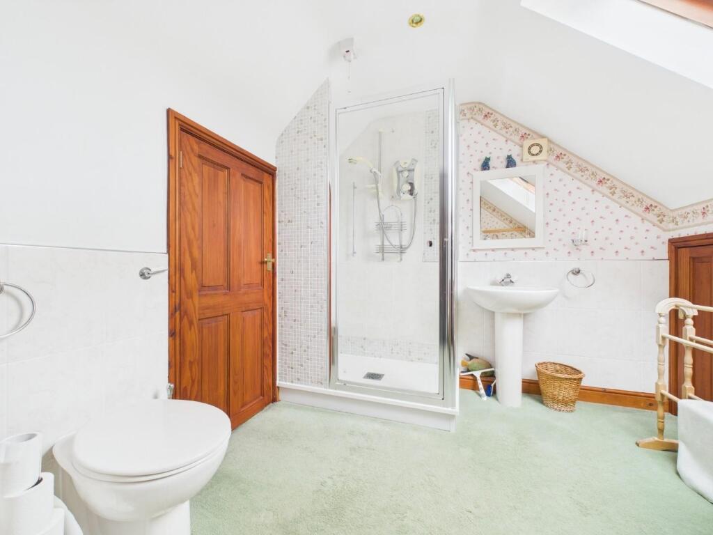 Ensuite
