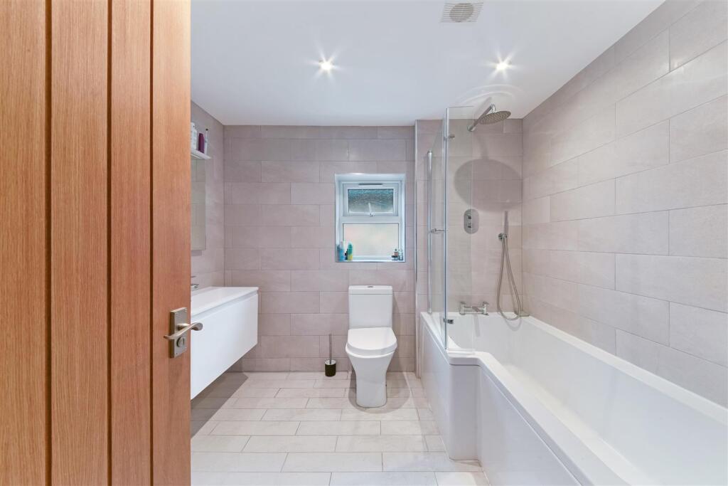 LONG DOWN LANE NORTH (2).jpg