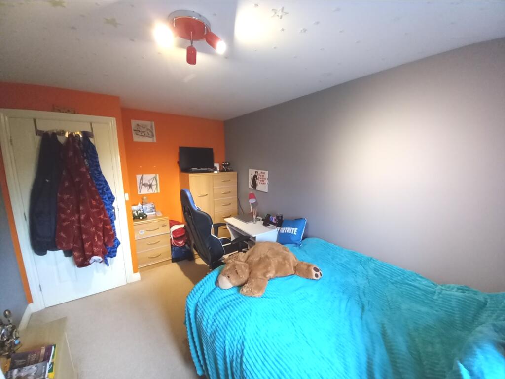 BEDROOM TWO