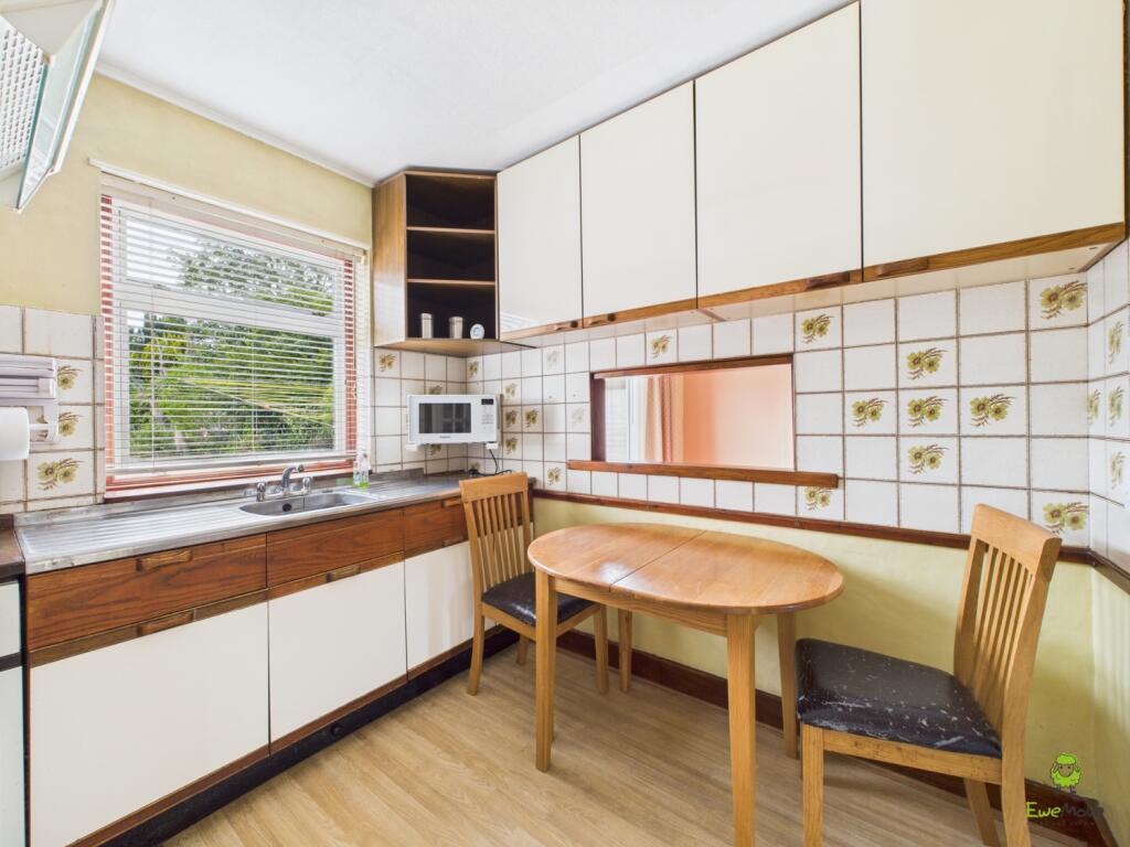 Presented by Nicoleta at EweMove Bexleyheath and D