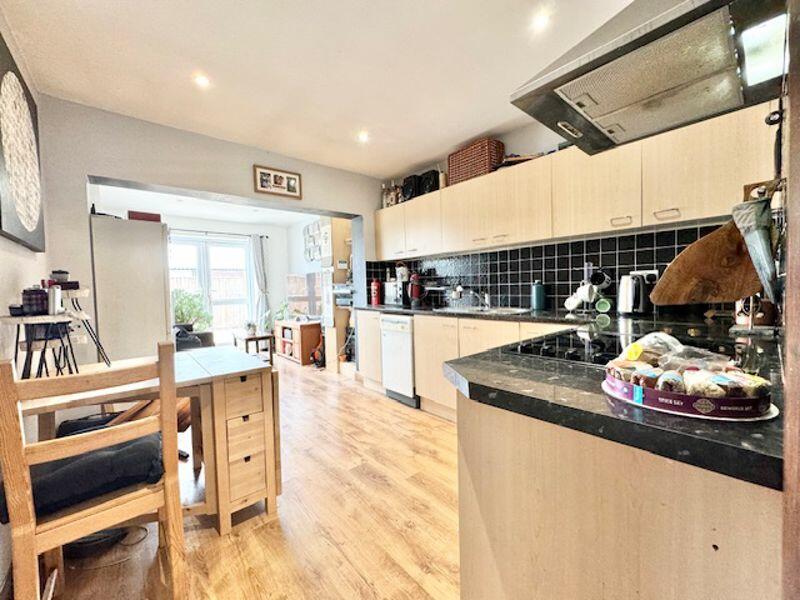 Annexe kitchen diner living