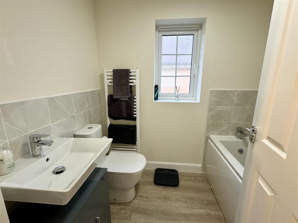 Family bathroom
