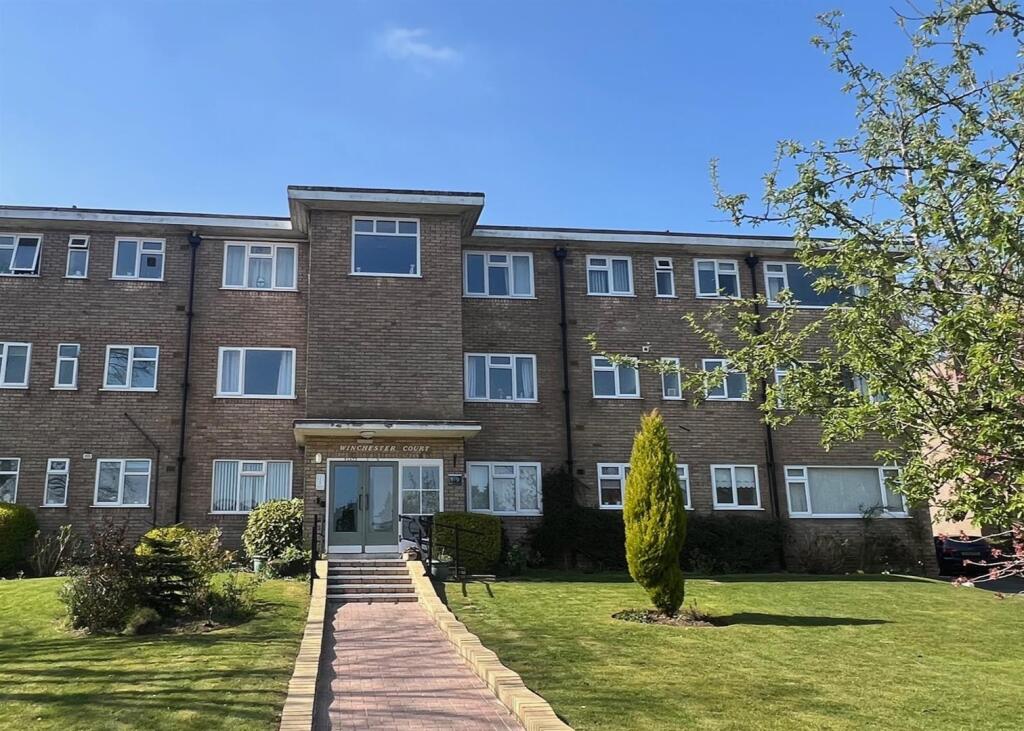 Winchester court 2   7s5.jpg