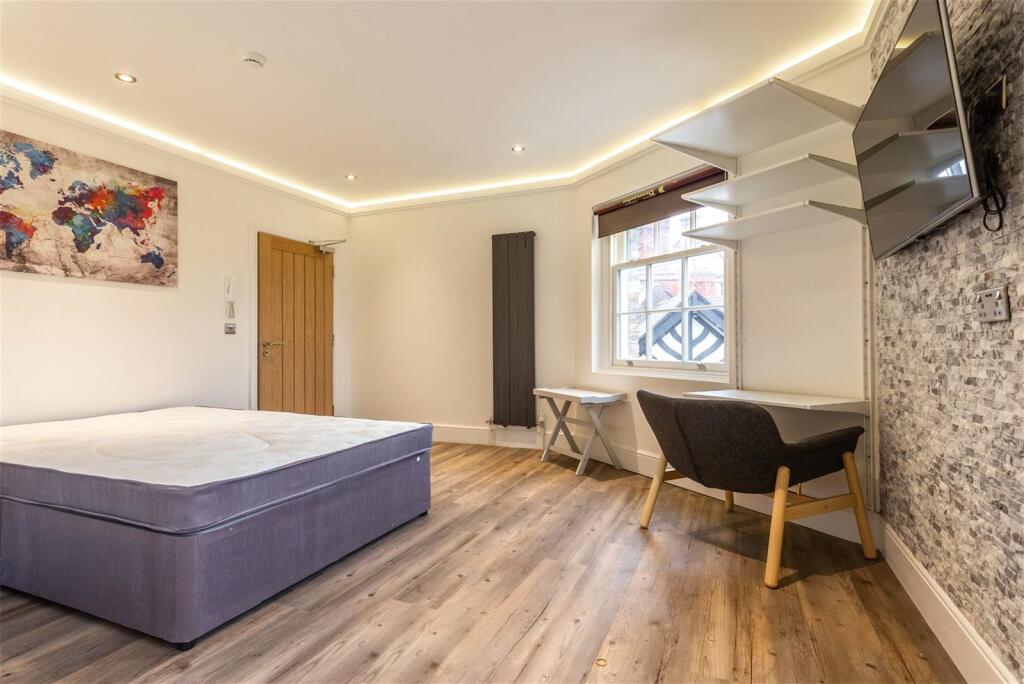 Flat 4 full (10 of 1