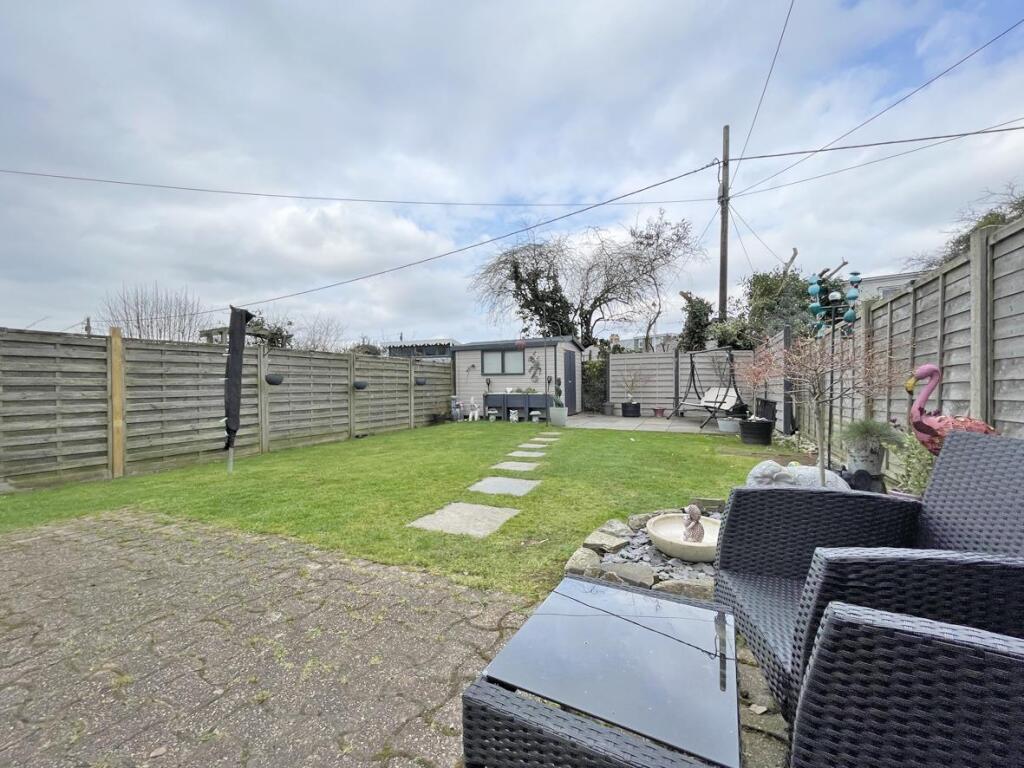 Cross Park Road 23 - Garden FRONT PAGE.jpg