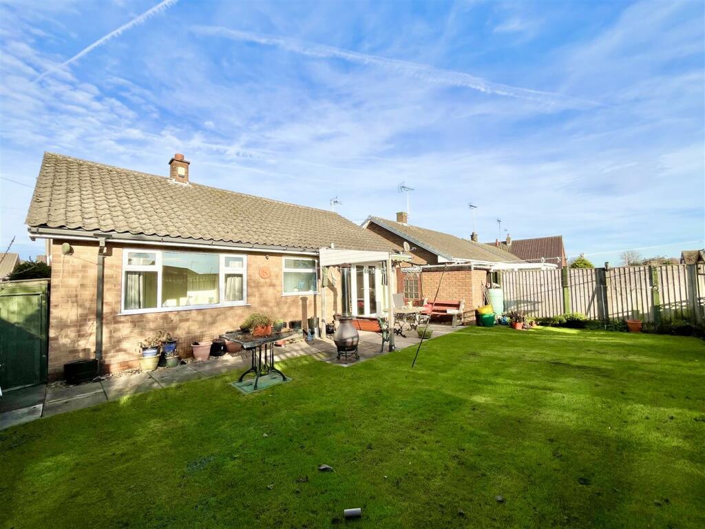 Enclosed Rear Garden