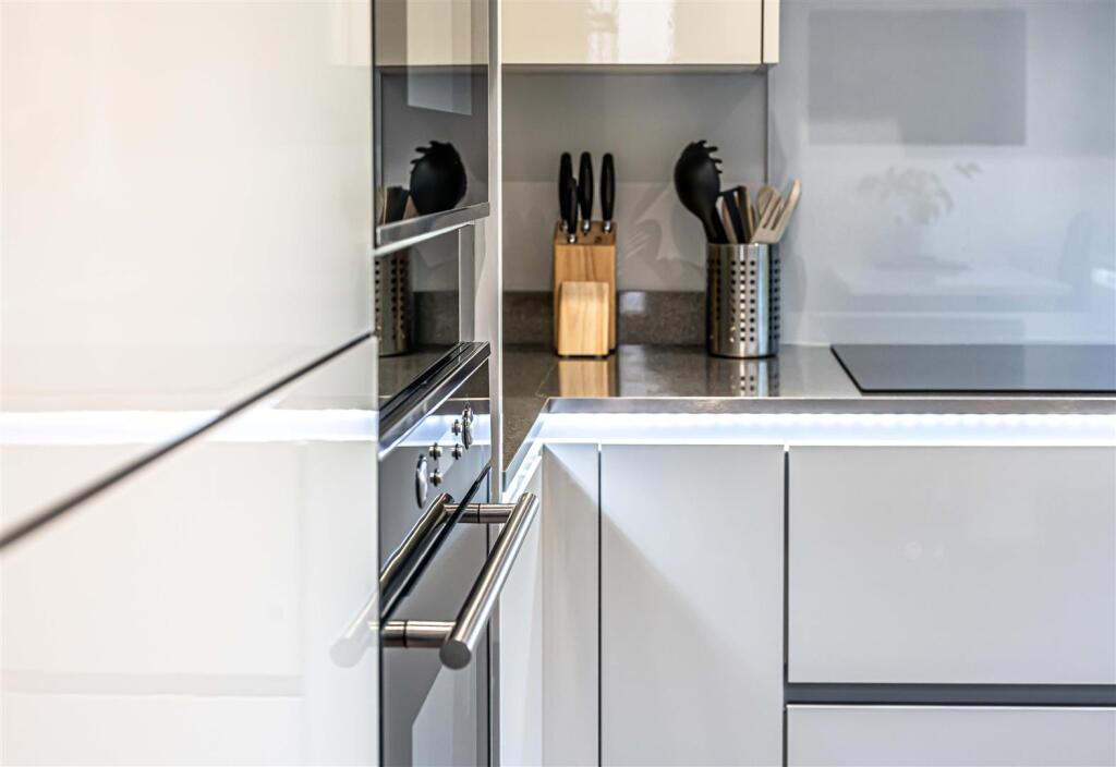 untitled (8 of 1).JPG