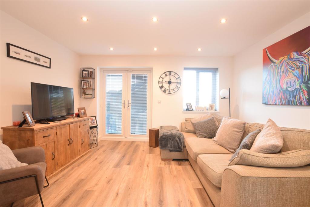 Living / Dining / Kitchen