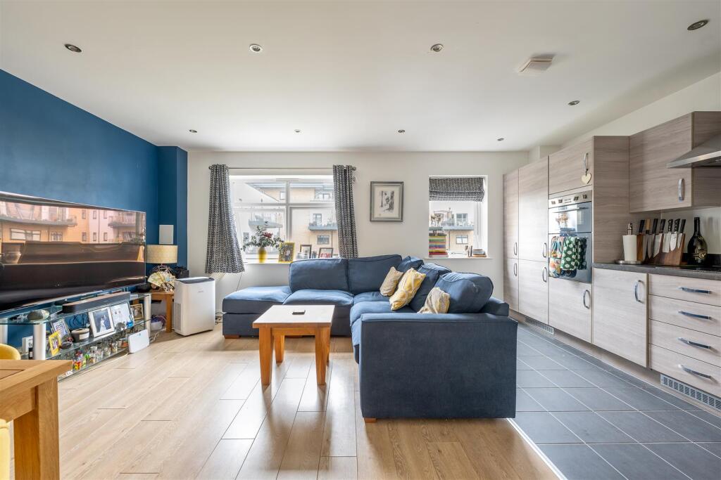 Beaumans Drive E17