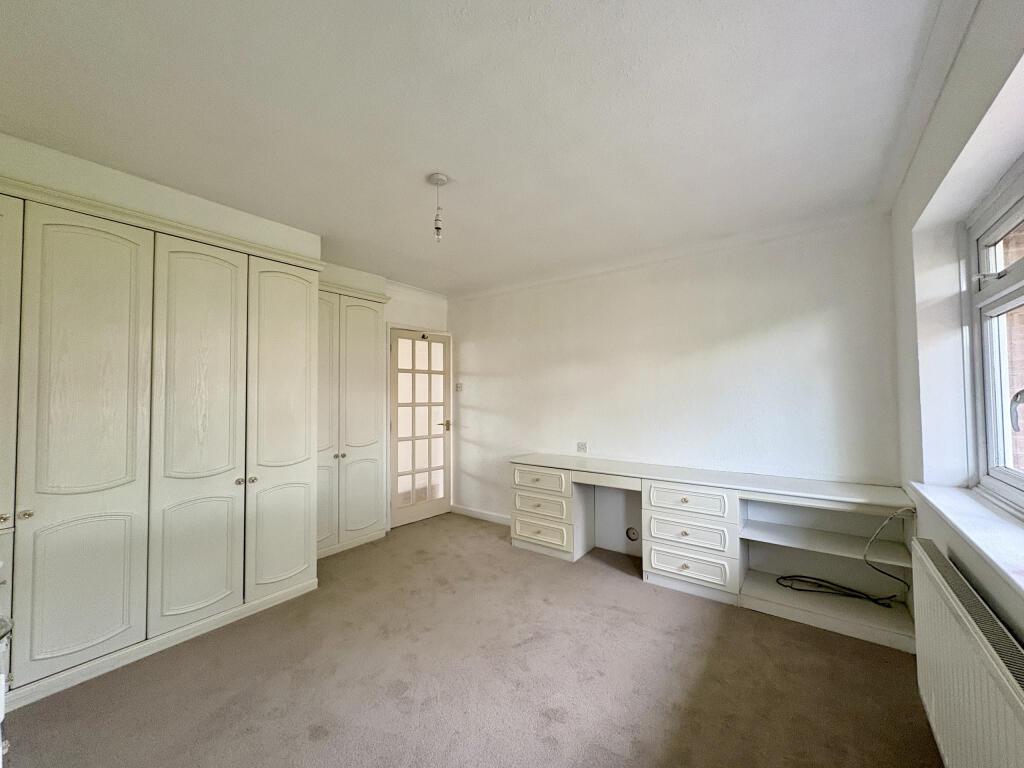 Bedroom 1 Aylesbrook