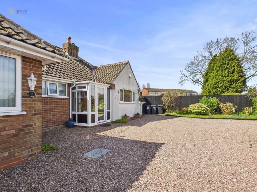 CAM03830G0-PR0131...