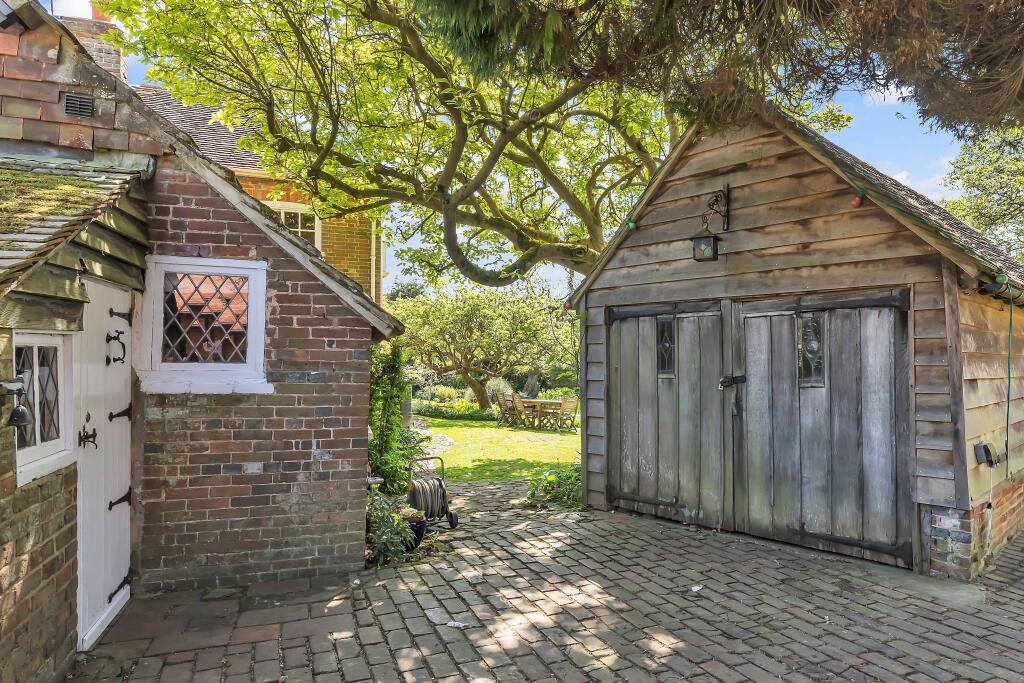 Garage