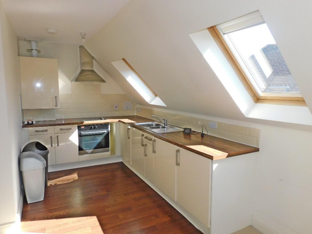 Kitchen (2)