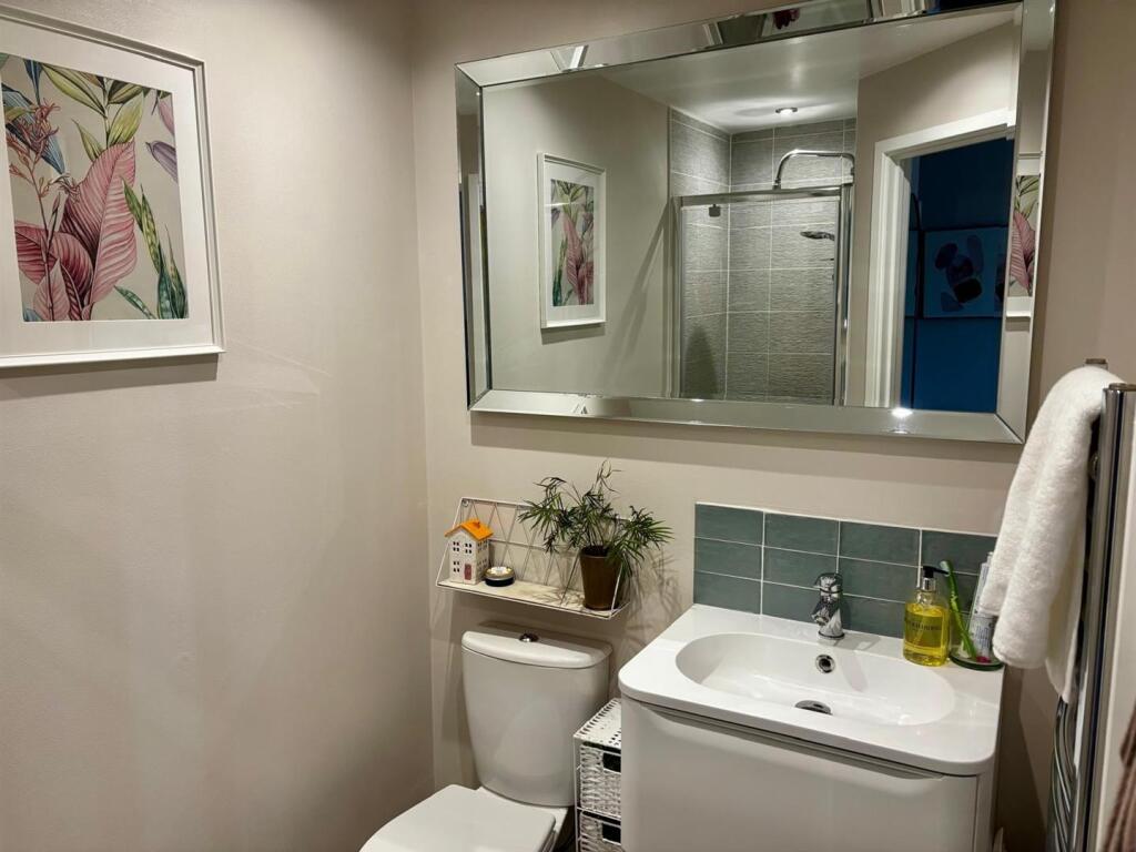 En-Suite Shower Room