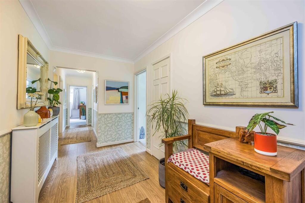 Flat 2, Centenary Court-Additional Images-Small-Po