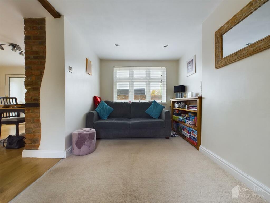 CAM02365G0-PR0222-STILL010 (2).jpg